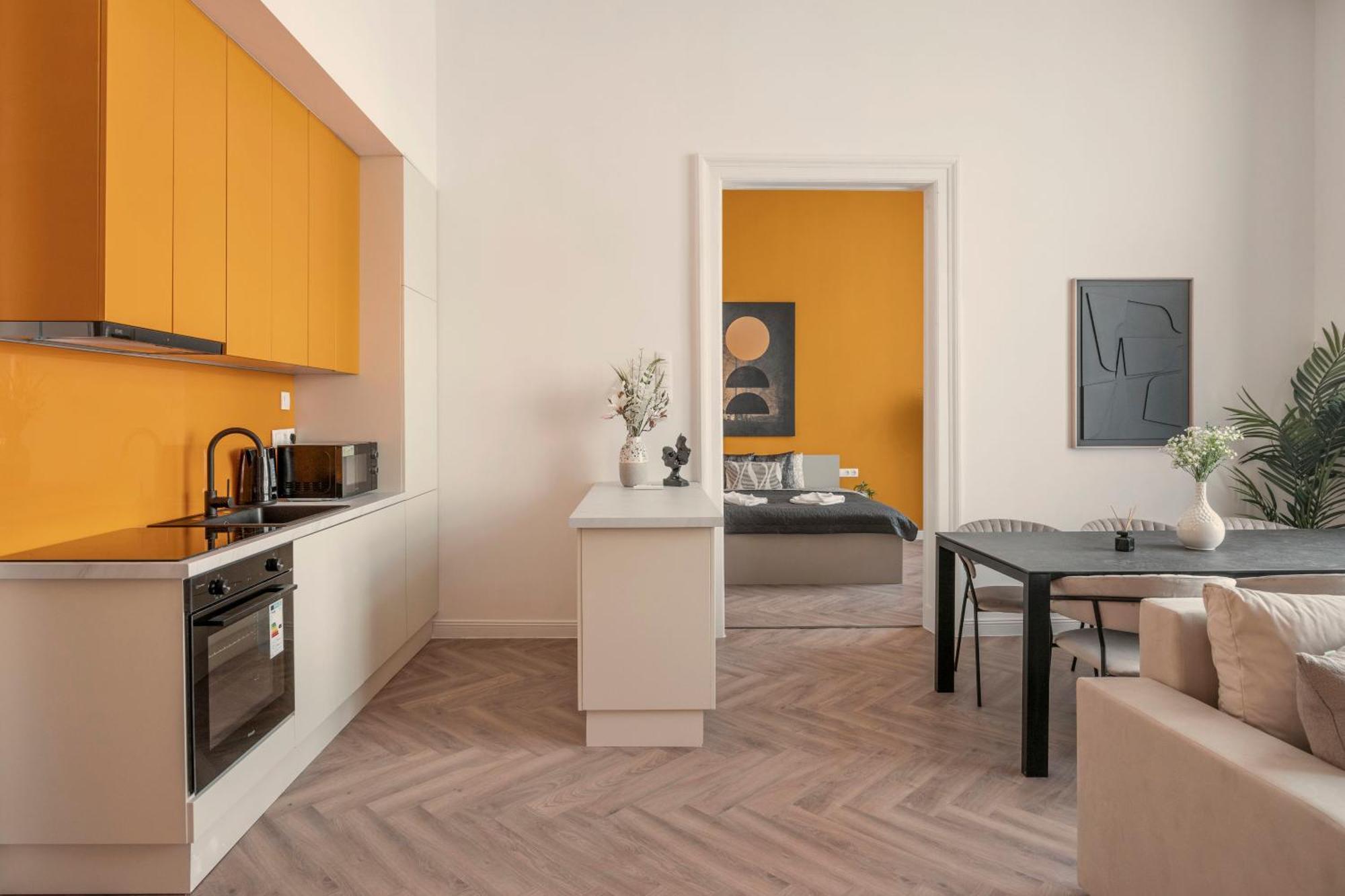Exclusive Central 3Bedrm Stylish Residence By Prestige Homes بودابست المظهر الخارجي الصورة